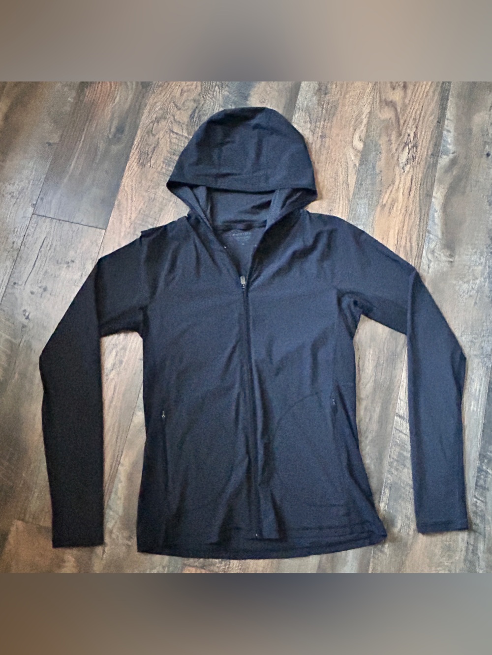 ~*~ Athleta Sunstop UPF Jacket Black M ~*~
